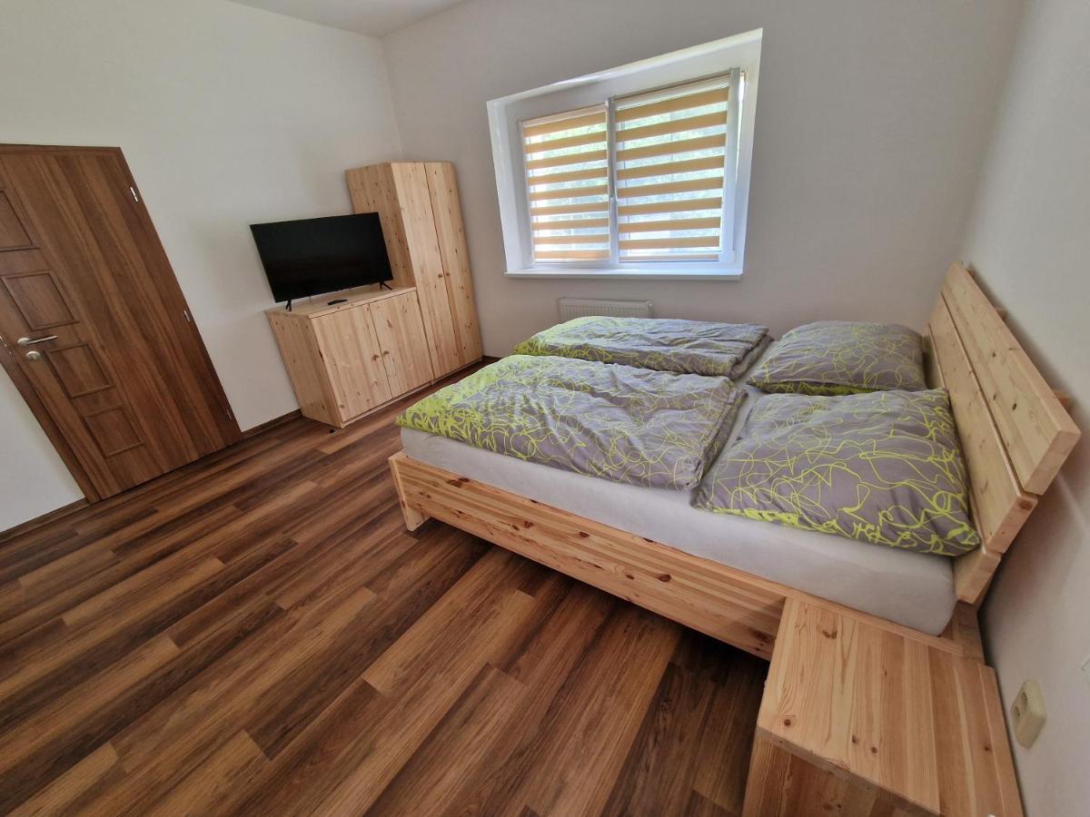 Vila Hajenka Trebivlice Exteriér fotografie